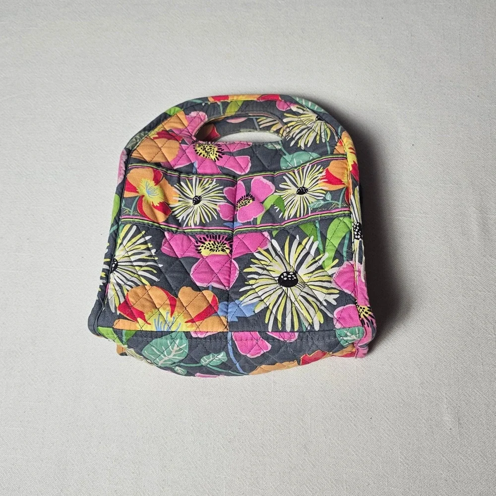 Vera Bradley Sun Valley Quilted Floral Insulated Lunch Bag Grey Pink Yellow